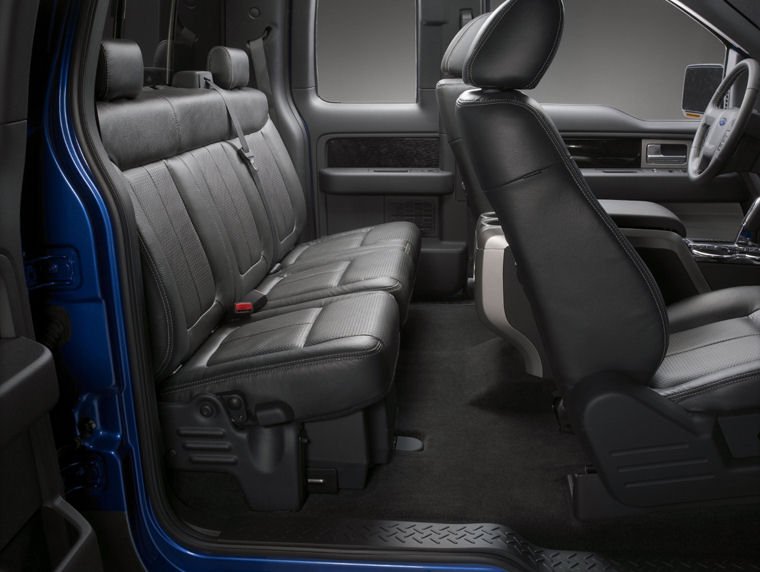 2009 Ford F150 Super Cab Rear Seats Picture